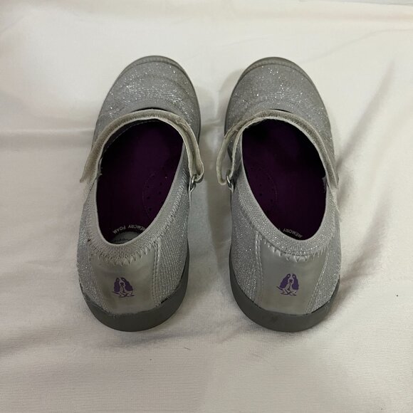 Hush Puppies Girls Reese Sport Sneaker Silver Size 3.5 - Picture 2 of 7